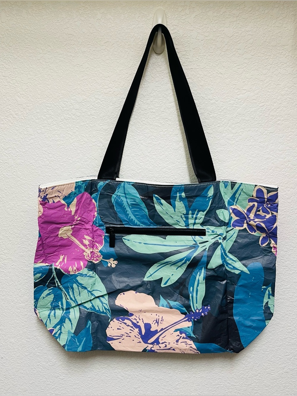 ALOHA COLLECTION DAYTHANA HANA Pau Hana Day Tripper Splash Proof Travel - Picture 2 of 5